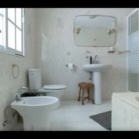 Private With Pool, 3 Bedrooms, 2 Bathrooms, Jacuzzi, Garage 2 Cars, Close Beach, Bbq Willa *